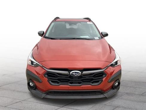 Used 2024 Subaru Crosstrek 2.0i Premium image 2