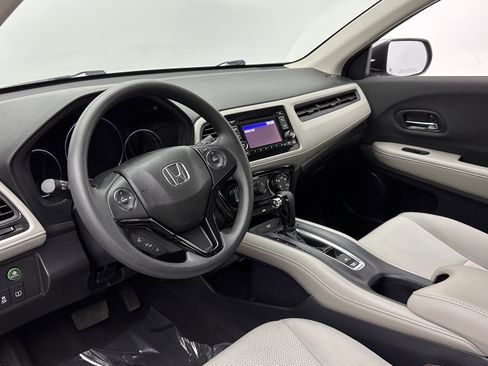 Used 2022 Honda HR-V LX image 8