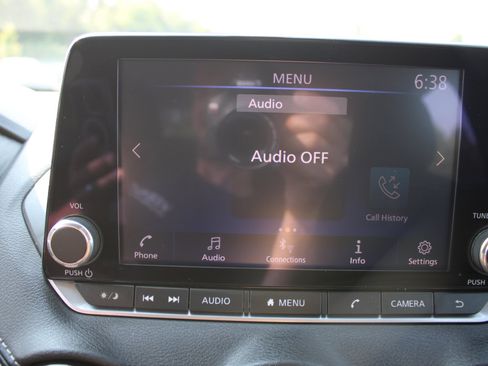 Used 2021 Nissan Sentra SV image 23