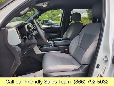 Used 2025 Toyota Tundra SR5 w/ TRD Off-Road Package AWD/4WD image 11