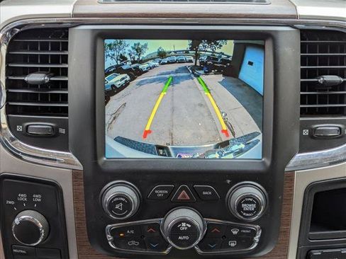 Used 2017 RAM 2500 Laramie w/ Cold Weather Group AWD/4WD image 13