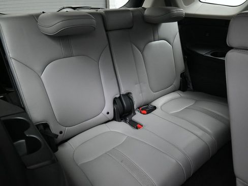 Certified 2023 Honda Pilot Touring image 25