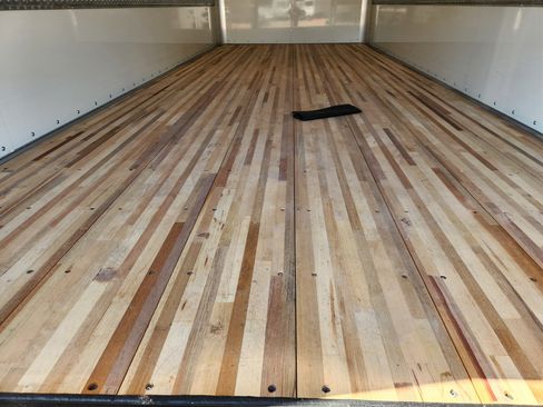 New 2024 Chevrolet Low Cab Forward image 31