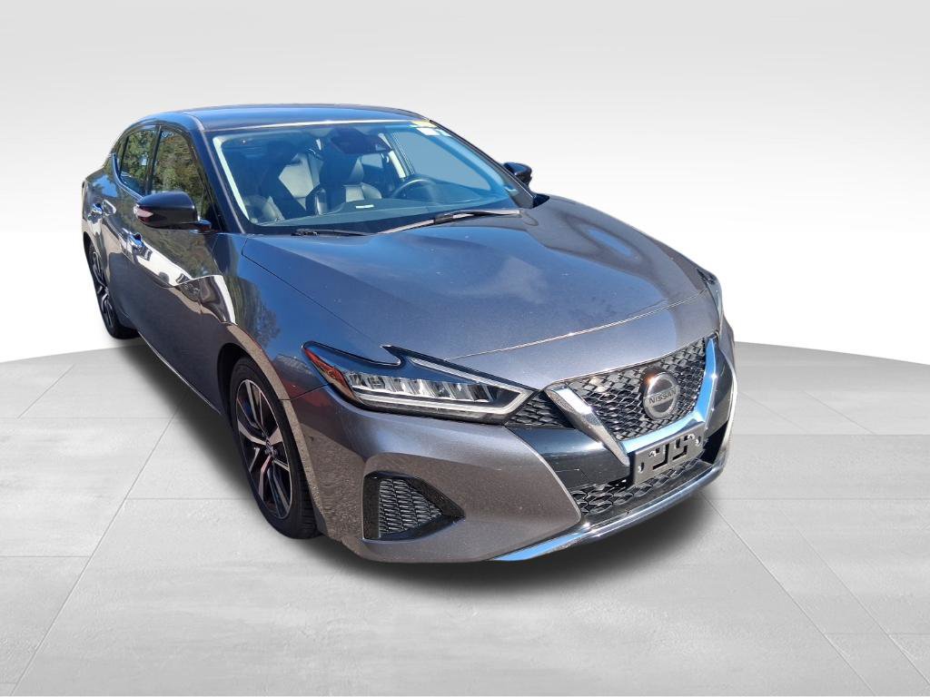 Used 2022 Nissan Maxima SV w/ Floor Mat Group FWD image 3