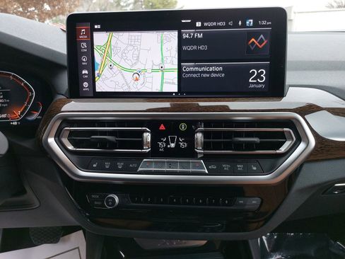 Used 2023 BMW X3 xDrive30i w/ Premium Package w/ZPA image 21