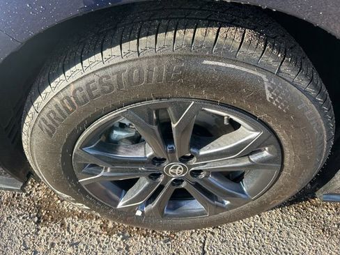 Used 2026 Toyota Sienna XSE image 10