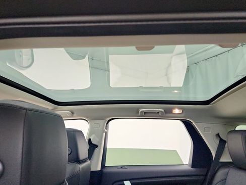 Certified 2025 Land Rover Discovery Sport S image 22