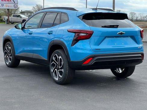New 2026 Chevrolet Trax RS w/ Driver Confidence Package image 9