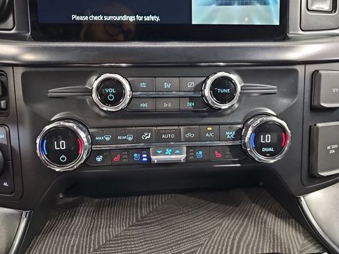 Used 2021 Ford F150 Platinum AWD/4WD image 26