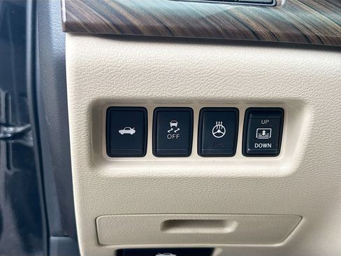 Used 2016 Nissan Maxima Platinum FWD image 26