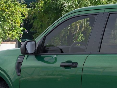 New 2025 Ford Maverick XLT image 21