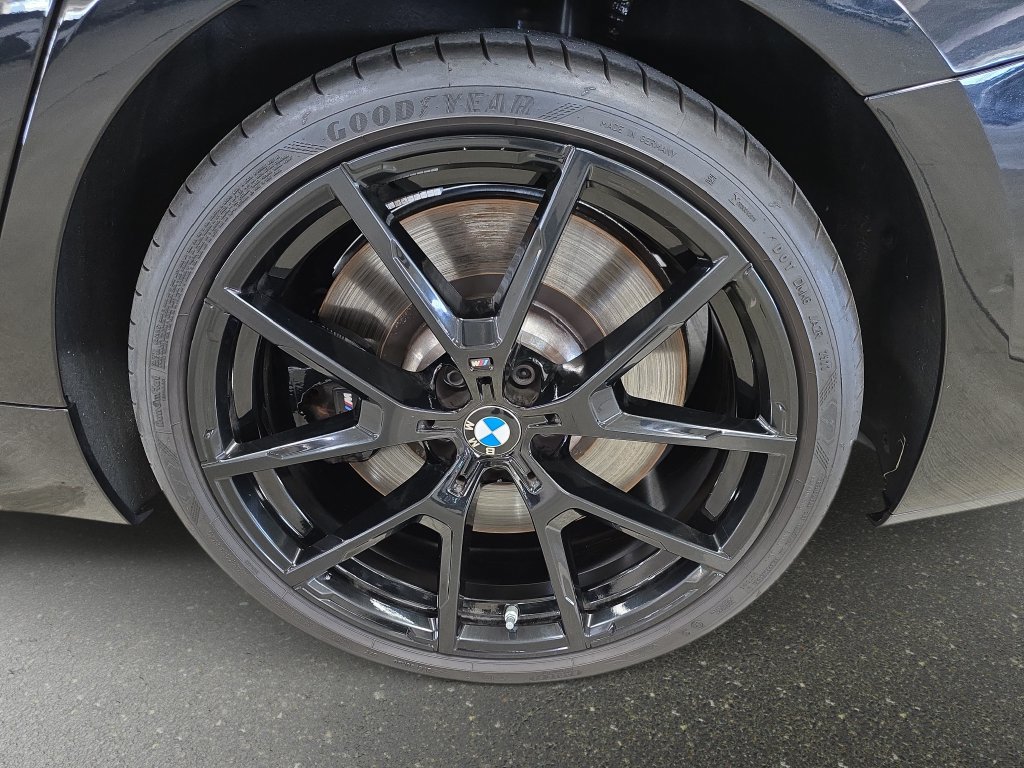 Used 2023 BMW M850i Gran Coupe xDrive AWD/4WD image 32
