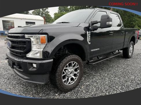 Used 2022 Ford F350 Lariat w/ Lariat Ultimate Package AWD/4WD image 3