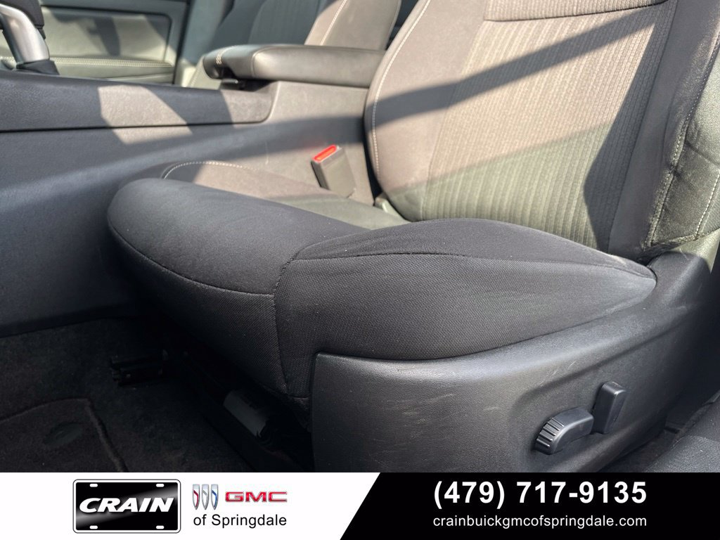 Used 2025 Nissan Altima 2.5 SV FWD image 22