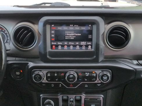 Used 2020 Jeep Gladiator Sport w/ Quick Order Package 24S AWD/4WD image 17