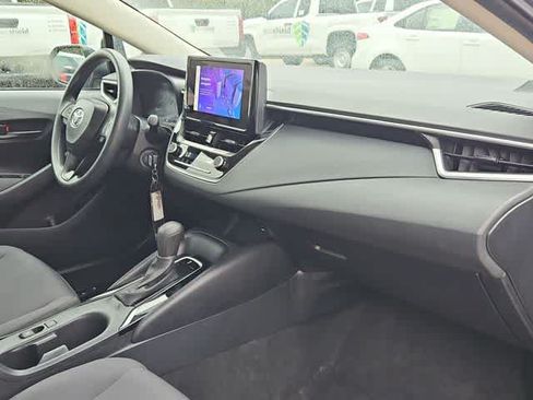 Used 2024 Toyota Corolla LE FWD image 19