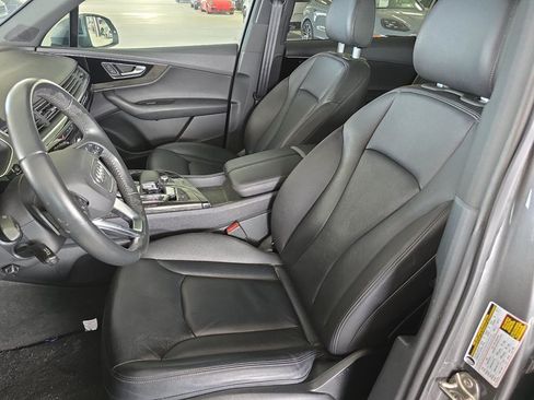 Used 2019 Audi Q7 3.0T Premium Plus w/ Premium Plus Package AWD/4WD image 5