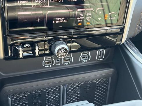 New 2026 RAM 1500 Tungsten w/ Trailer Tow Group AWD/4WD image 58