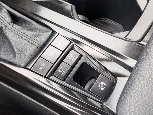 Used 2025 Toyota Camry LE FWD image 26