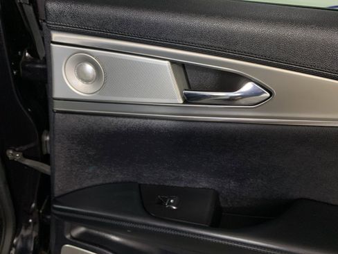 Used 2020 Lincoln Nautilus Reserve w/ Equipment Group 202A image 40