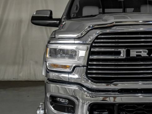 Used 2019 RAM 3500 Laramie AWD/4WD image 39
