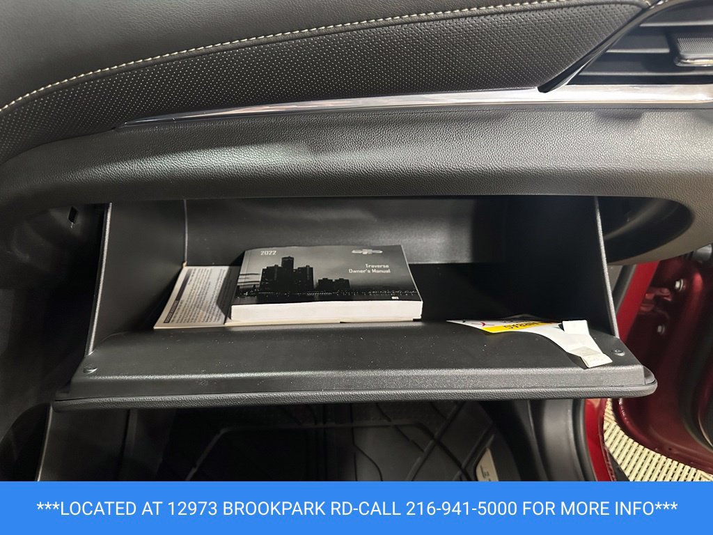 Used 2022 Chevrolet Traverse Premier w/ LPO, Floor Liner Package AWD/4WD image 28
