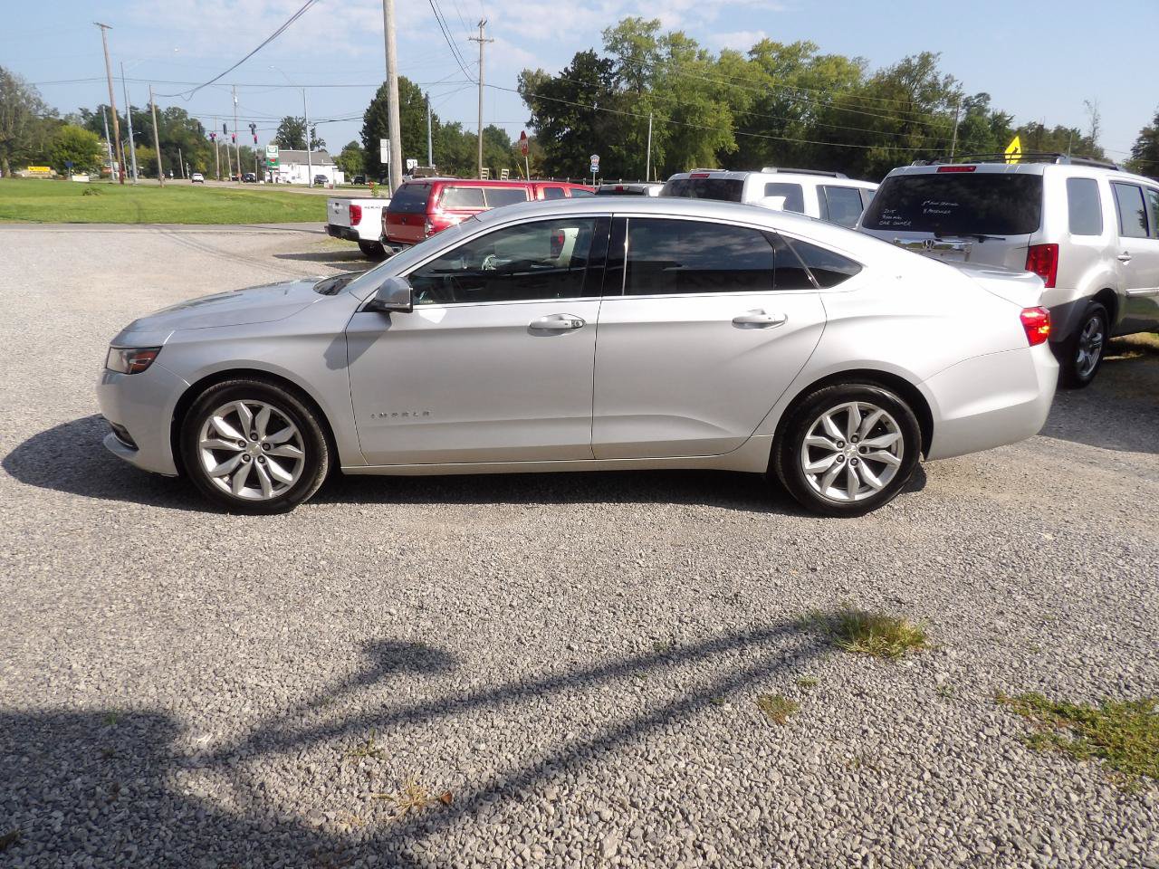 Used 2018 Chevrolet Impala LT FWD image 3
