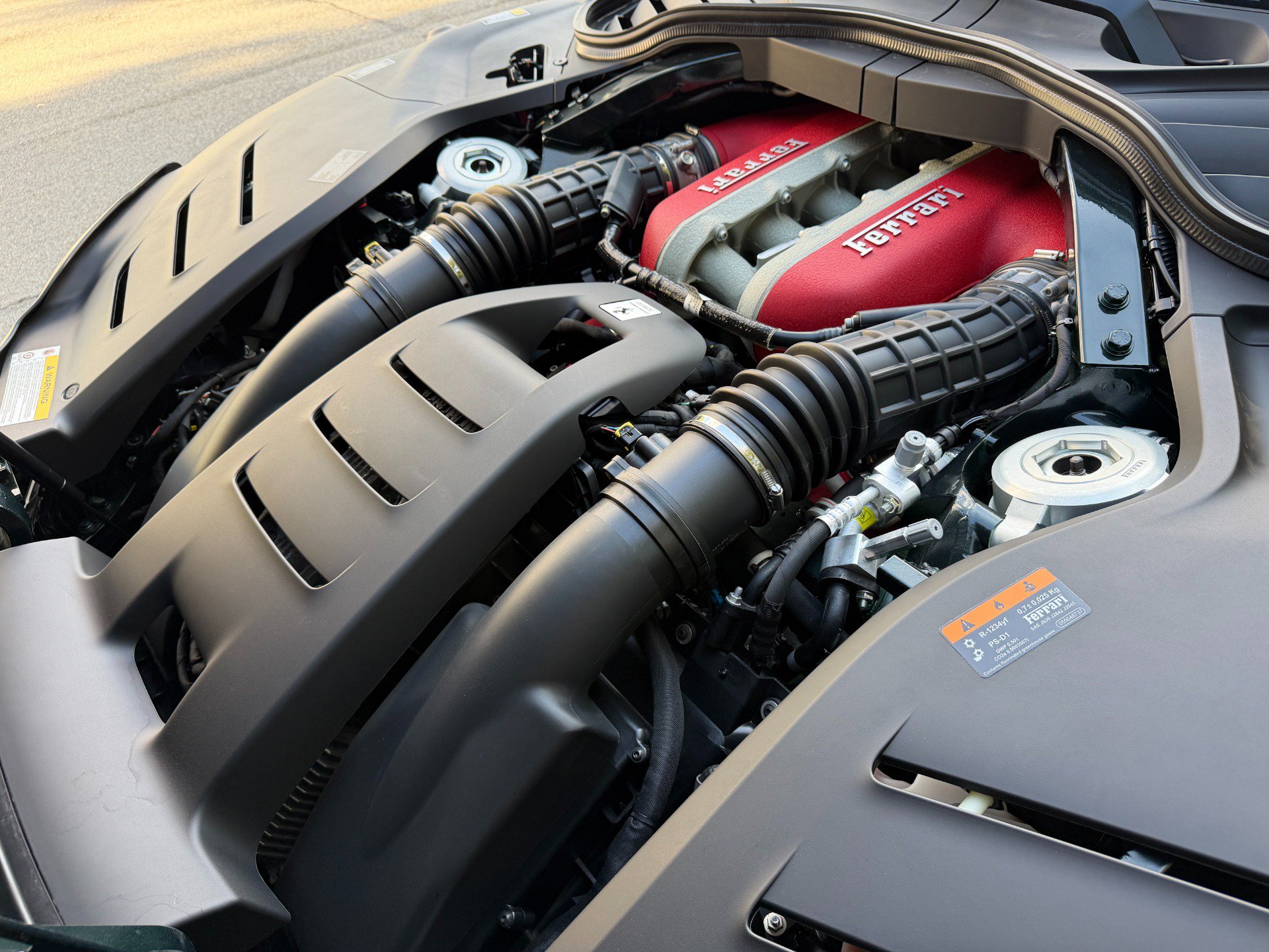 Used 2026 Ferrari Purosangue AWD/4WD image 92