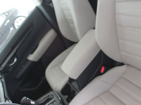 Used 2025 Honda CR-V EX-L image 16