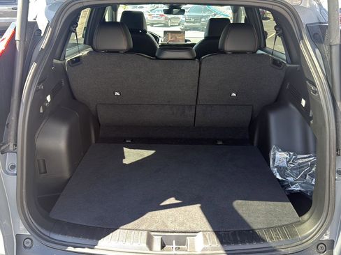 Used 2026 Honda CR-V Sport-L image 11
