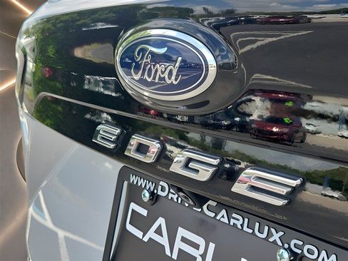 Used 2022 Ford Edge SEL AWD/4WD image 31