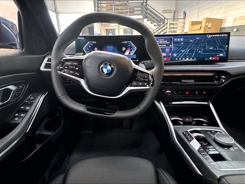 Used 2026 BMW 330i Sedan w/ Convenience Package RWD image 8