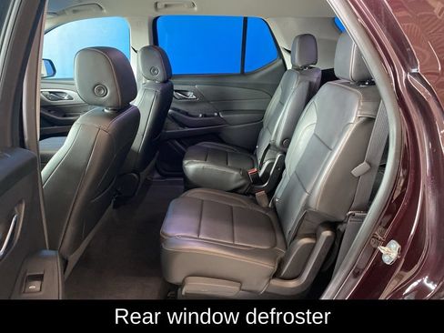 Used 2019 Chevrolet Traverse LT w/ LT Premium Package AWD/4WD image 12