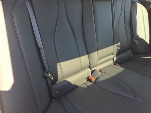 Used 2022 Acura TLX image 22