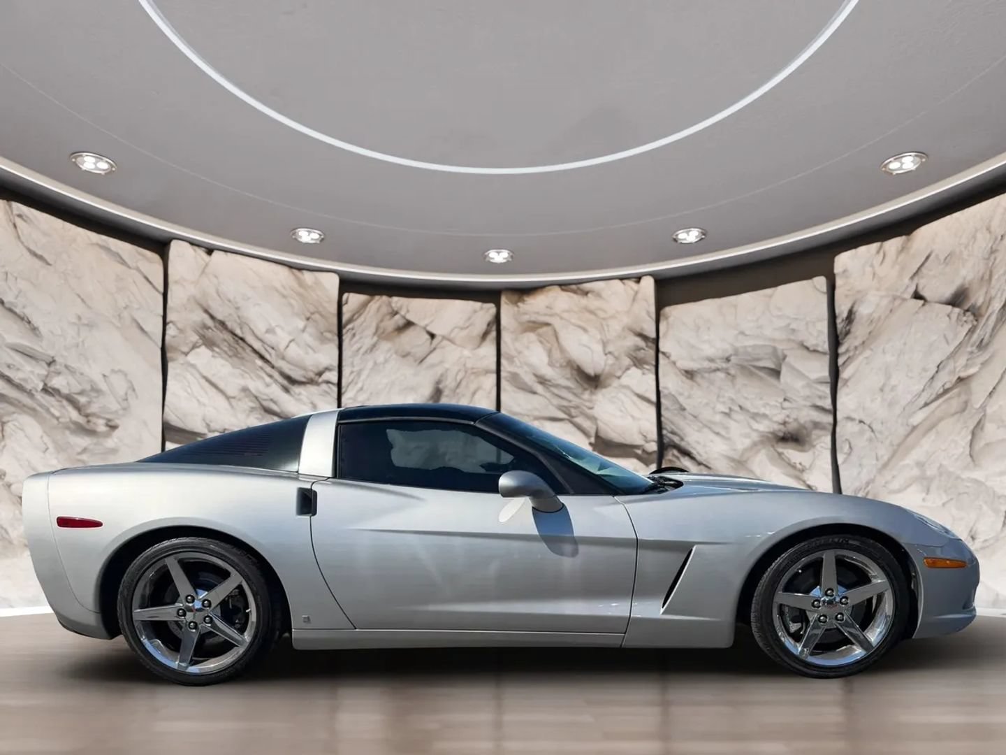 Used 2007 Chevrolet Corvette Coupe w/ Preferred Equipment Group RWD image 4