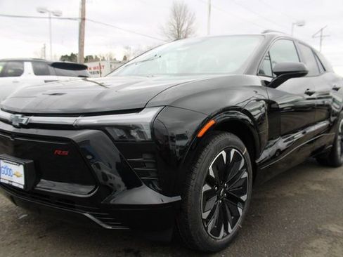 New 2025 Chevrolet Blazer EV RS image 3