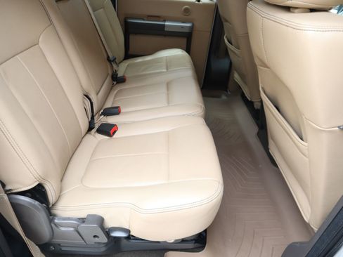 Used 2013 Ford F350 Lariat w/ Lariat Interior Pkg image 41
