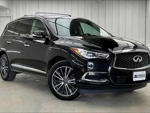 Used 2017 INFINITI QX60 Luxe w/ Deluxe Technology Package image 35