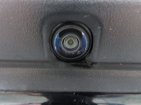 Used 2016 GMC Sierra 1500 SLT w/ SLT Premium Package image 26