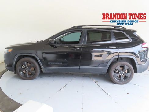 Used 2021 Jeep Cherokee Latitude Plus FWD image 6