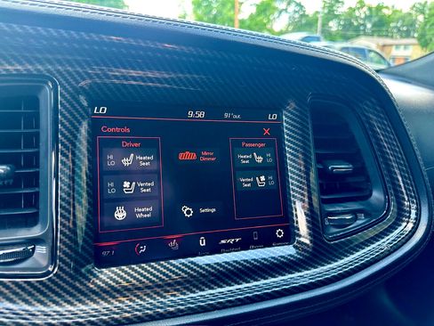 Used 2020 Dodge Challenger R/T Scat Pack w/ Plus Package image 32