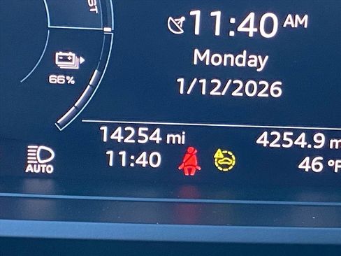 Used 2023 Audi Q4 e-tron Premium Plus image 14