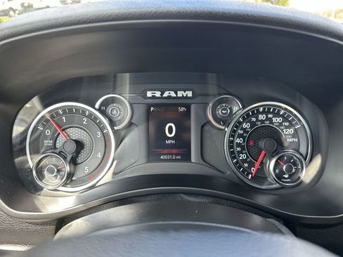 Used 2024 RAM 3500 Big Horn AWD/4WD image 12