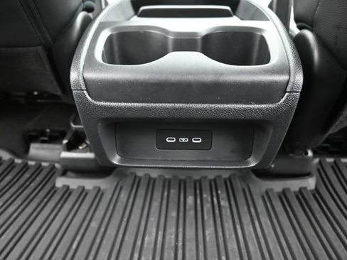 Used 2025 Honda Odyssey Touring image 16