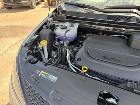 New 2026 Chrysler Voyager LX image 51