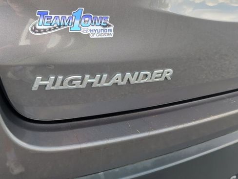 Used 2016 Toyota Highlander XLE AWD/4WD image 46
