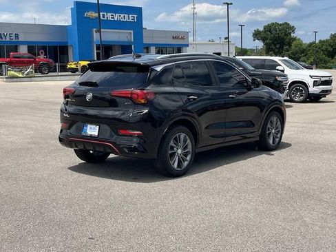 Certified 2021 Buick Encore GX Preferred w/ Sport Touring Package FWD image 4