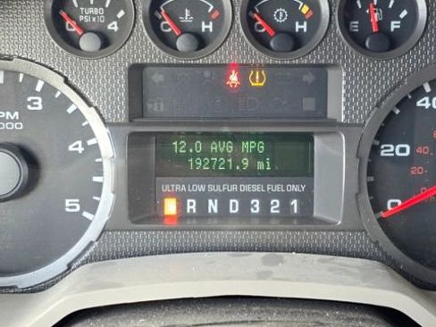 Used 2010 Ford F350 XLT image 9