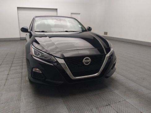 Used 2021 Nissan Altima 2.5 SV w/ SV Premium Package AWD/4WD image 14