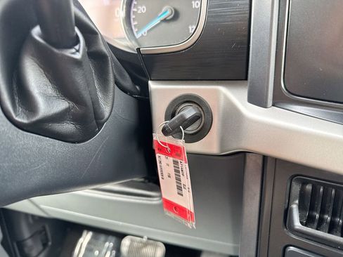 Used 2021 Ford F150 XLT w/ Equipment Group 301A Mid image 22